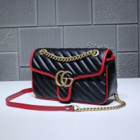 GUCCI MARMONT MEDIUM SHOULDER BAG