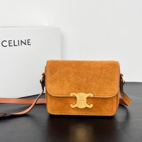 BOLSA CELINE TRIOMPHE NUBUCK CARAMELO