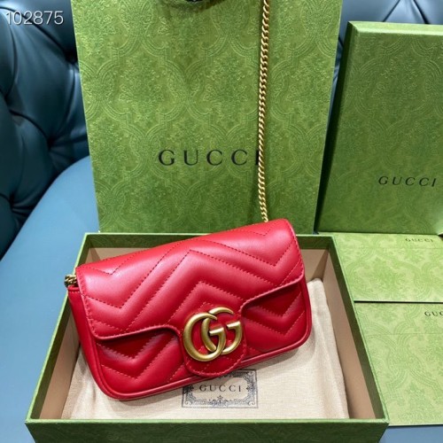 BOLSA GUCCI MARMONT MATELASSE SUPER MINI