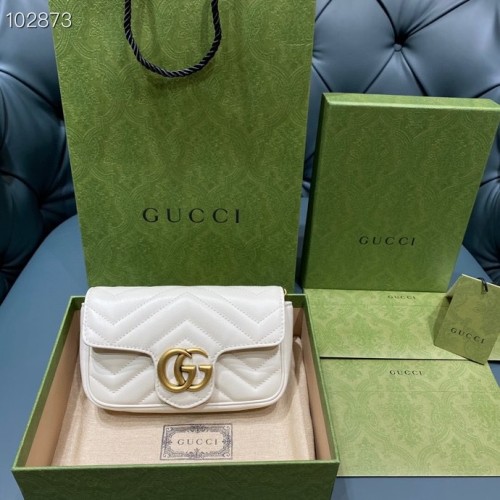 BOLSA GUCCI CALFSKIN MARMONT MATELASSE MINI BRANCA