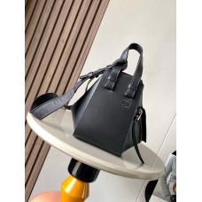 BOLSA LOEWE COMPACT PRETA