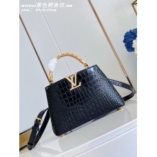 BOLSA LOUIS VUITTON CAPUCINES BB