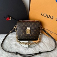 BOLSA LV POCHETTE MONOGRAM MINI