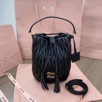 BOLSA MIU MIU MINI BUCKET BOLSA MIU MIU MINI BUCKET