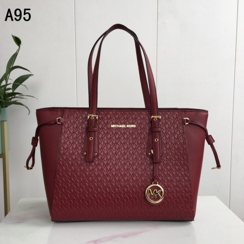 michael kors beauty bolsa