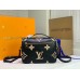 LOUIS VUITTON POCHETTE COUSIN