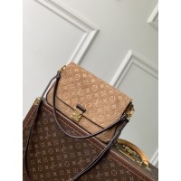 LOUIS VUITTON METIS SOFT MM LOUIS VUITTON METIS SOFT MM