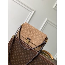 LOUIS VUITTON METIS SOFT MM