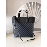 LOUIS VUITTON NEWPORT TOTE