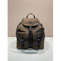 MOCHILA PRADA RE-NYLON MARROM MOCHILA PRADA RE-NYLON MARROM