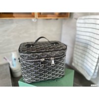 NECESSAIRE GOYARD VANITY