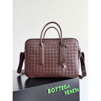 PASTA BOTTEGA VENETA GETAWAY