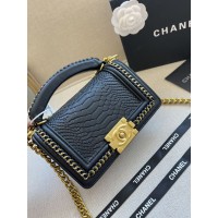 BOLSA CHANEL LE BOY 