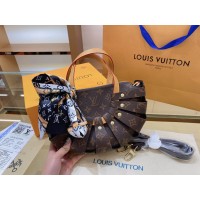 LOUIS VUITTON COURO 