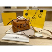 BOLSA FENDI BOSTON