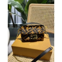 BOLSA FENDI PEEKABOO