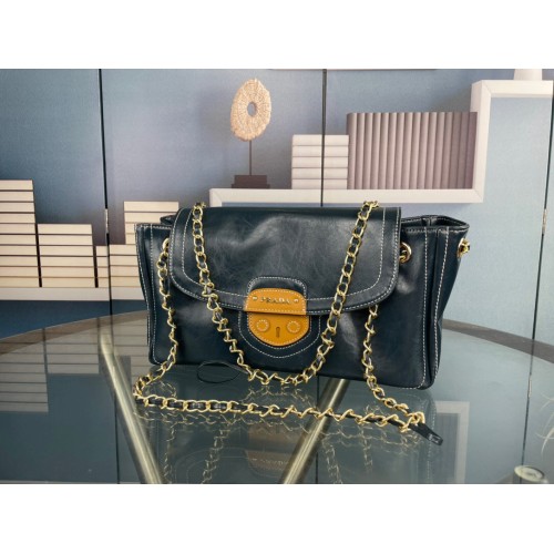 https://www.parisbolsas.com.br/image/cache/catalog/bolsa%20prada%20milano/bolsa%20prada%20milano%209999-500x500.jpeg