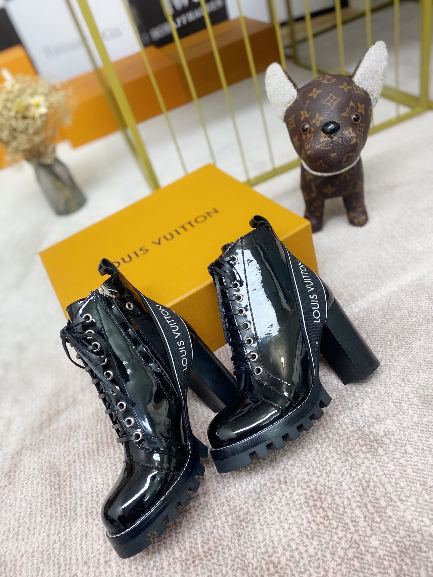 BOTA LOUIS VUITTON